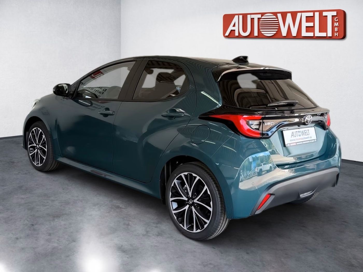 Fahrzeugabbildung Toyota Yaris Teamplayer 1.5-l-Hybrid KAMERA LED ACC