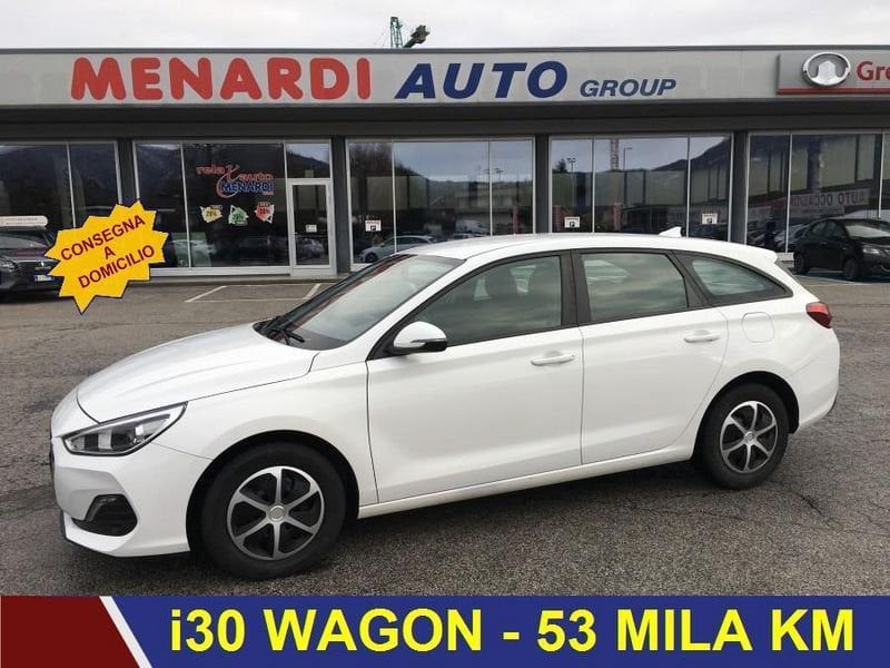 HYUNDAI i30