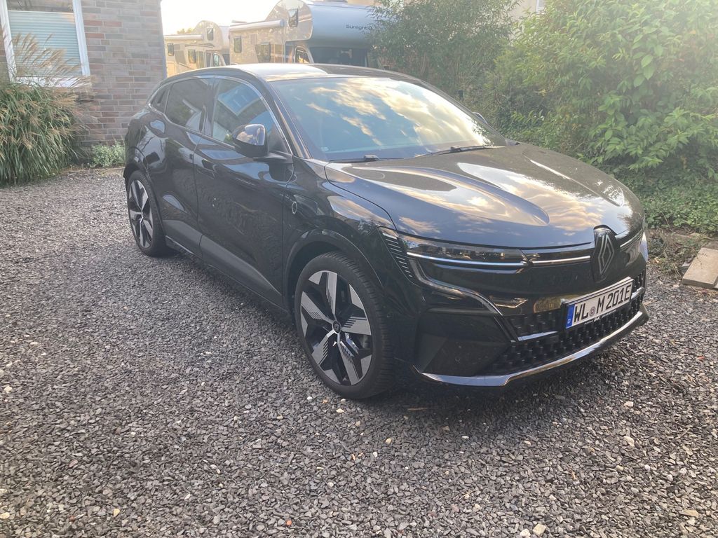 2022 Renault Megane E-TECH
