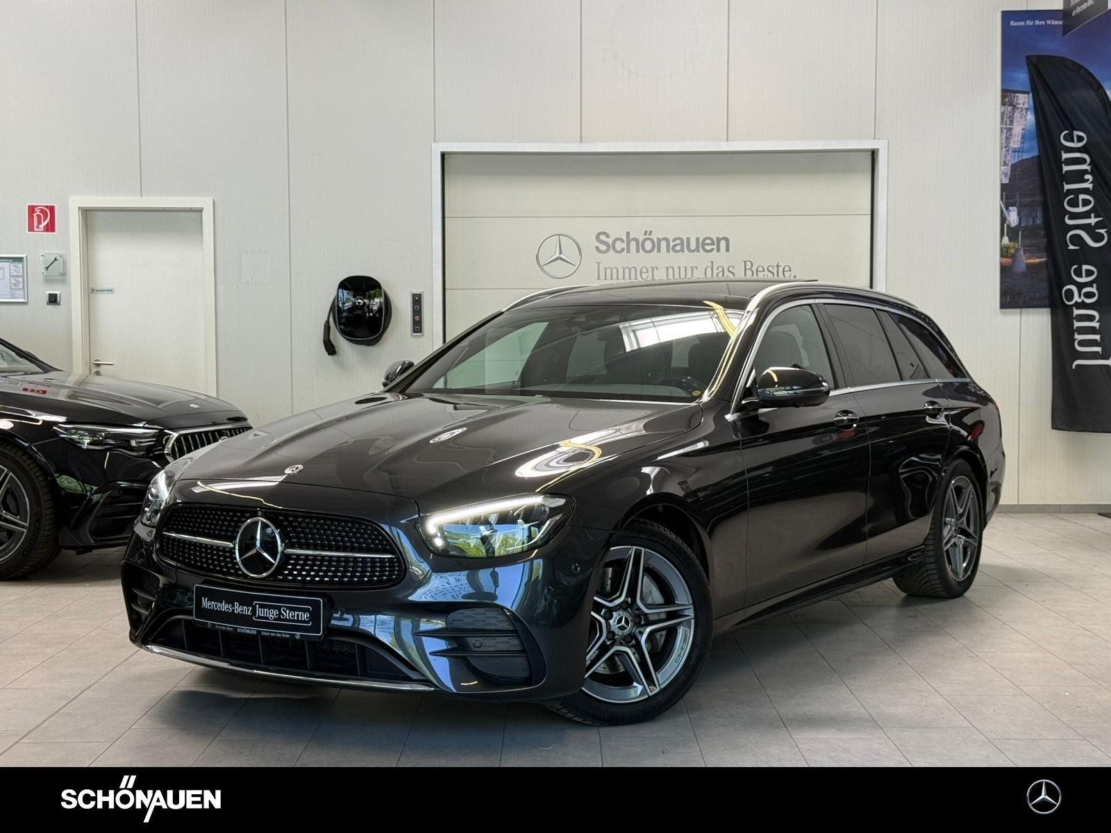 Mercedes E 220 - 1