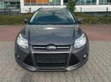 Ford Focus Turnier Trend - Ford Focus: Kombi, Trend
