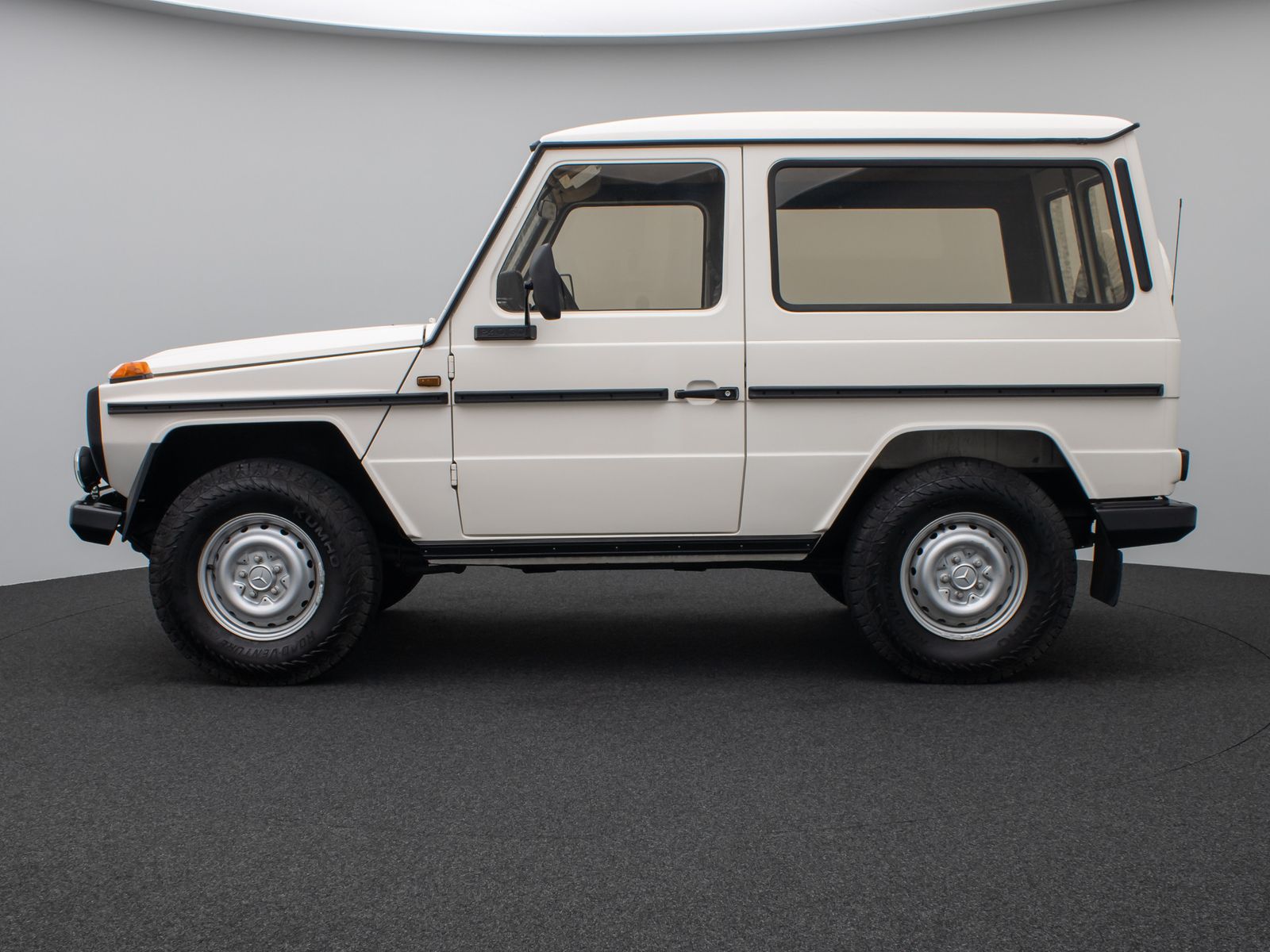 Fahrzeugabbildung Mercedes-Benz G 240 4x4AHK Servo Classic Data 2+