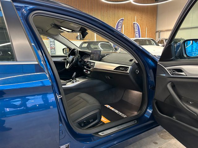 BMW 530 e Touring xDrive *Virtual Cockpit*AHK*LED*BT