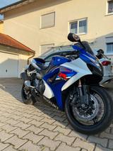 Suzuki GSXR-1000 K7 - SUZUKI GSXR 1000 K7