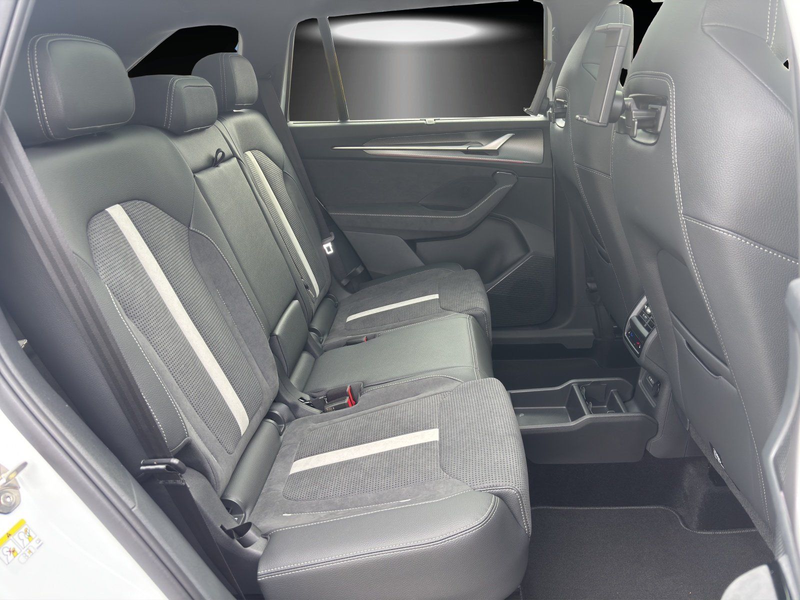 Fahrzeugabbildung SKODA Kodiaq Sportline 2,0 TDI 142 kW DSG 4x4 PANO/AHK