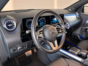 صورة 10 لـ 2023 Mercedes-BENZ EQA