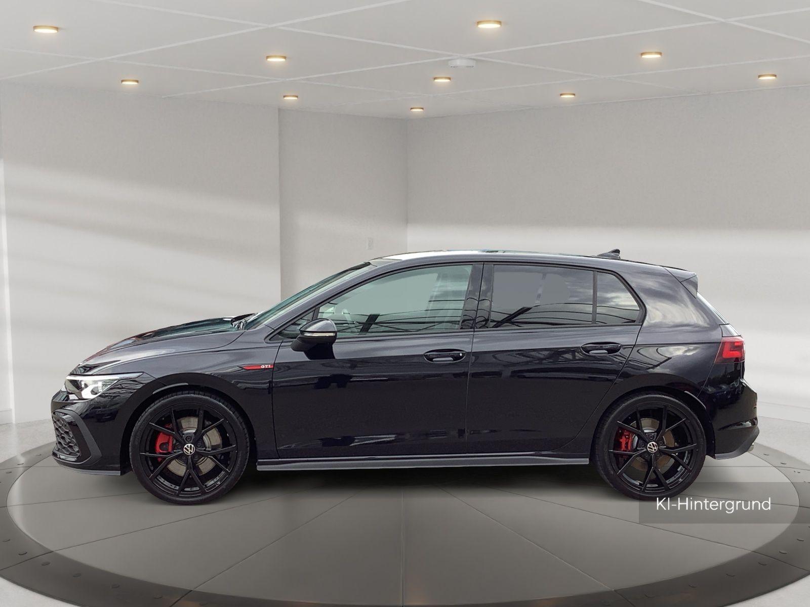 Volkswagen Golf VIII 2.0 TSI GTI ACC Matrix Navi Kamera PDC