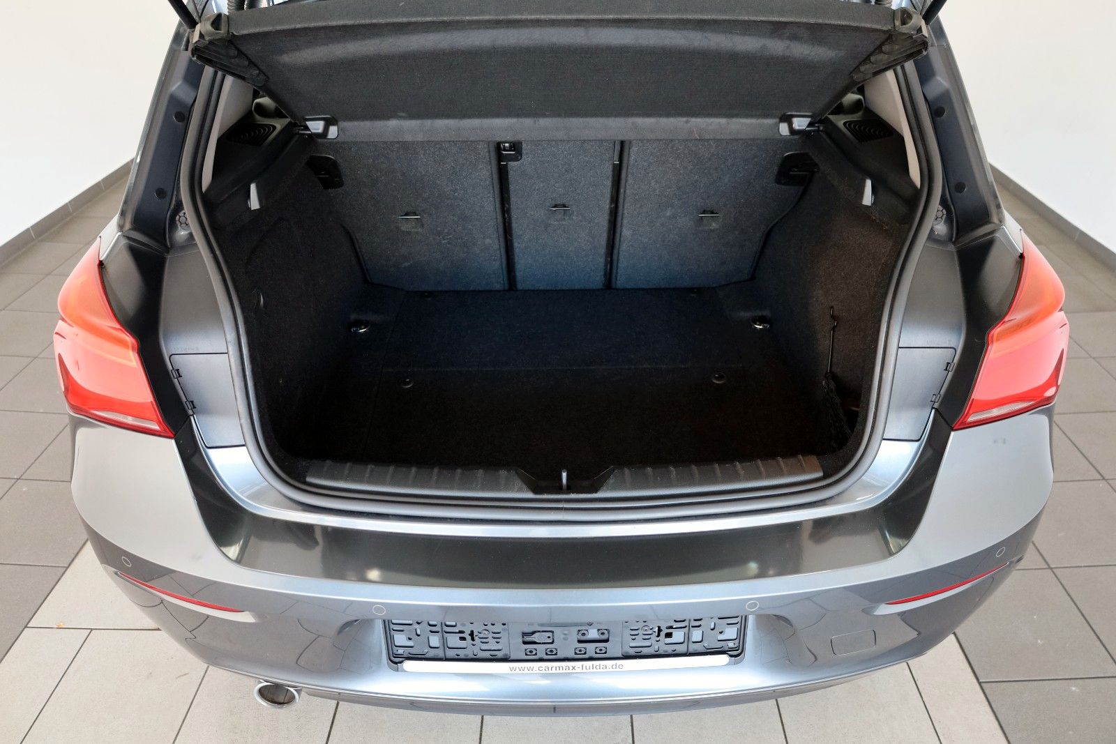 Fahrzeugabbildung BMW 116 d Advantage 5-Türig,Navi,SH,Tempomat,PDC