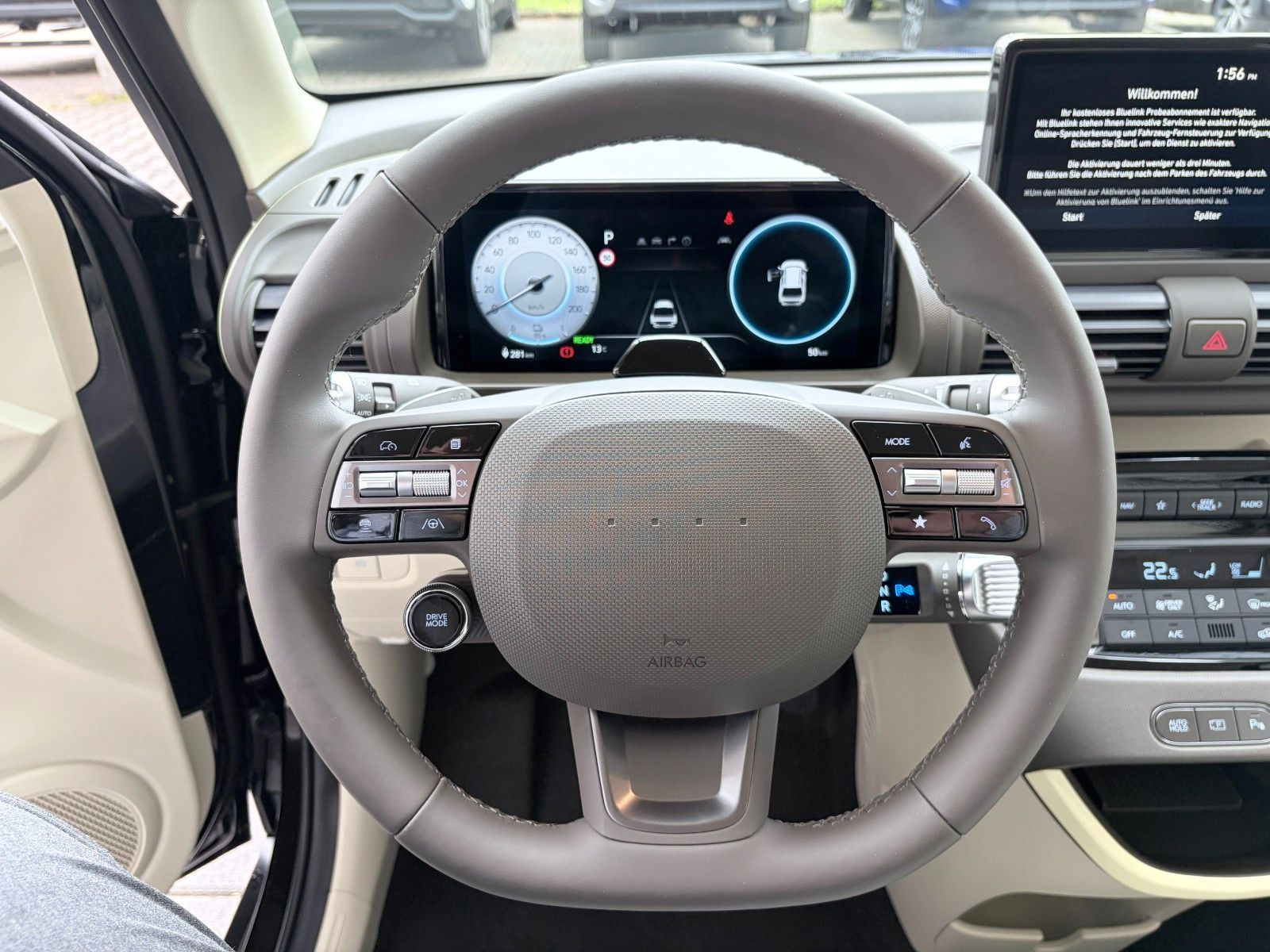 Fahrzeugabbildung Hyundai Inster Elektro FWD 85 kW Trend KlimaA,Navi,SHZ