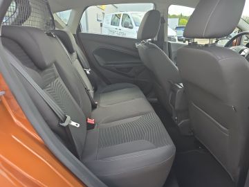 Bild 10 Ford Fiesta Titanium 1.0 Navi Klimaautom Ambientebele