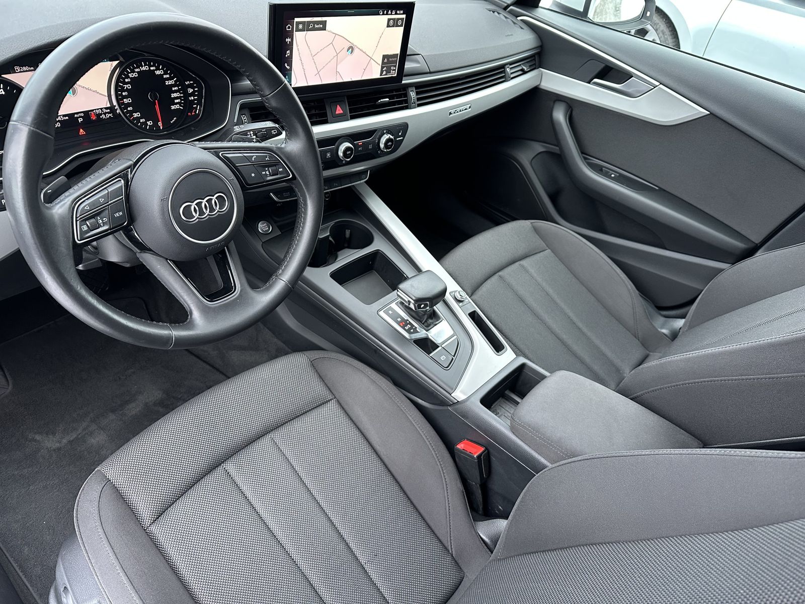 Fahrzeugabbildung Audi A4 Avant 40 TDI Quattro Aut. NAV+LED+KAMERA+18ZO