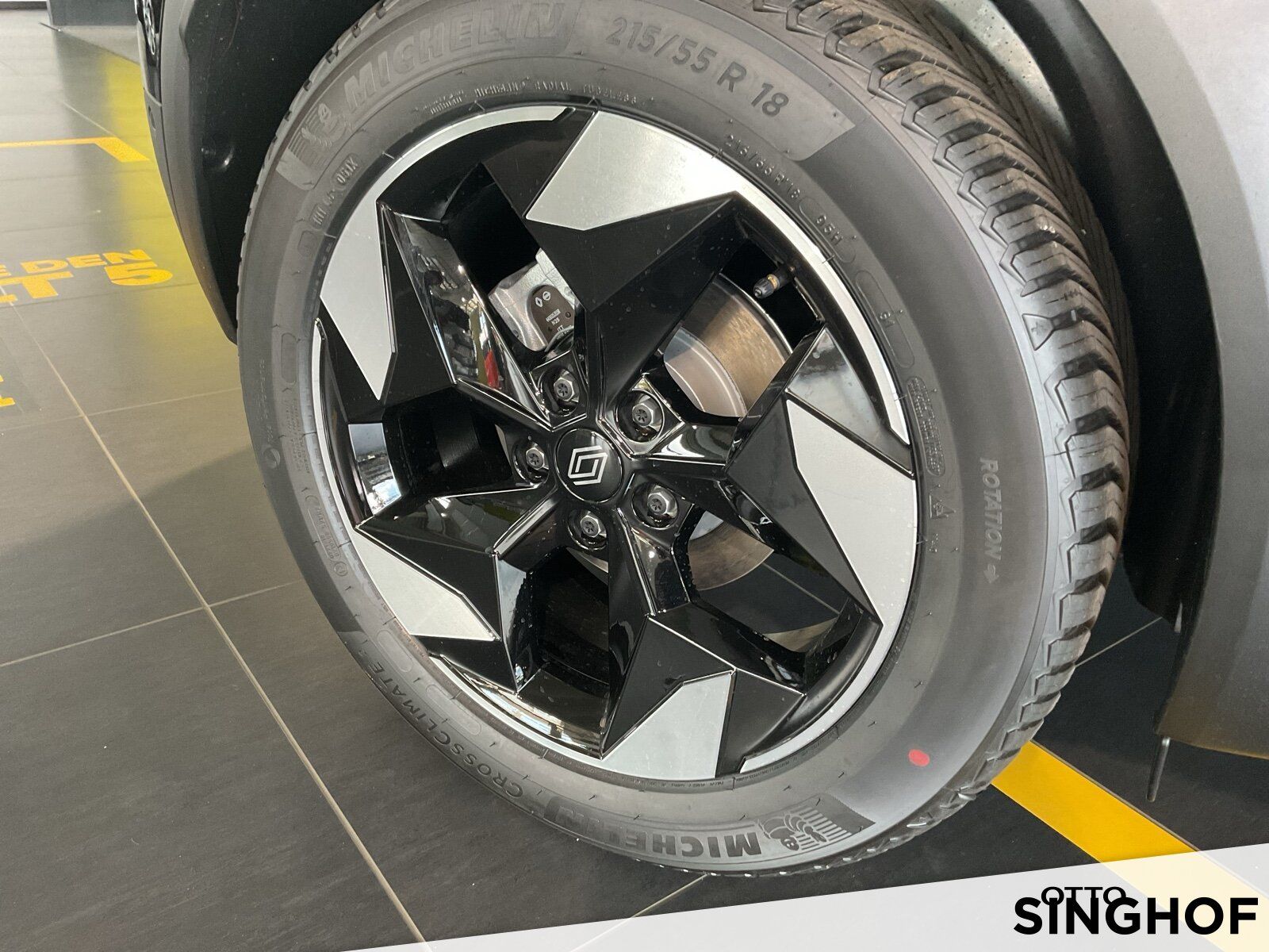 Fahrzeugabbildung Renault Captur Techno Mild Hybrid 140