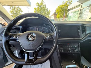 Volkswagen T-Roc - 10