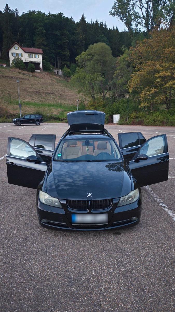 BMW 330 2006 — photo 6