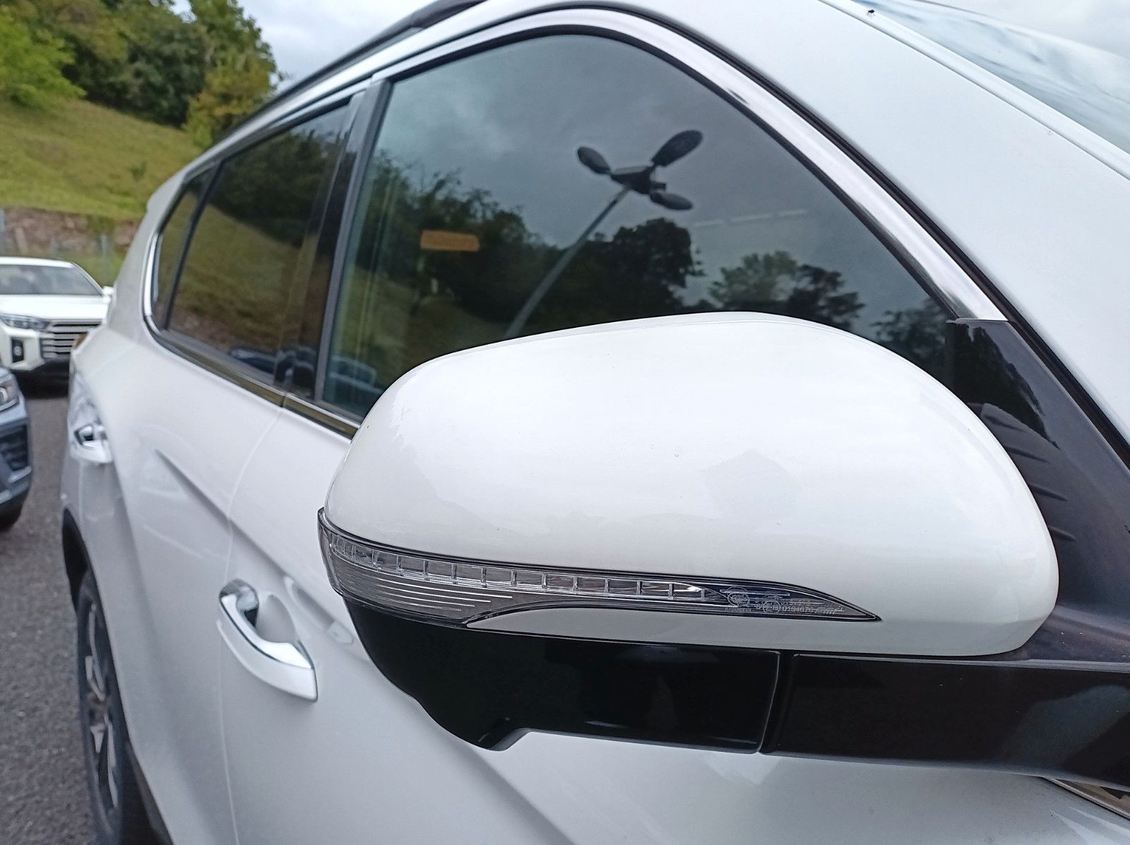 Fahrzeugabbildung KGM REXTON+BLACKLINE+20ZOLL+PANO+360°+KAMERA+LEDER+