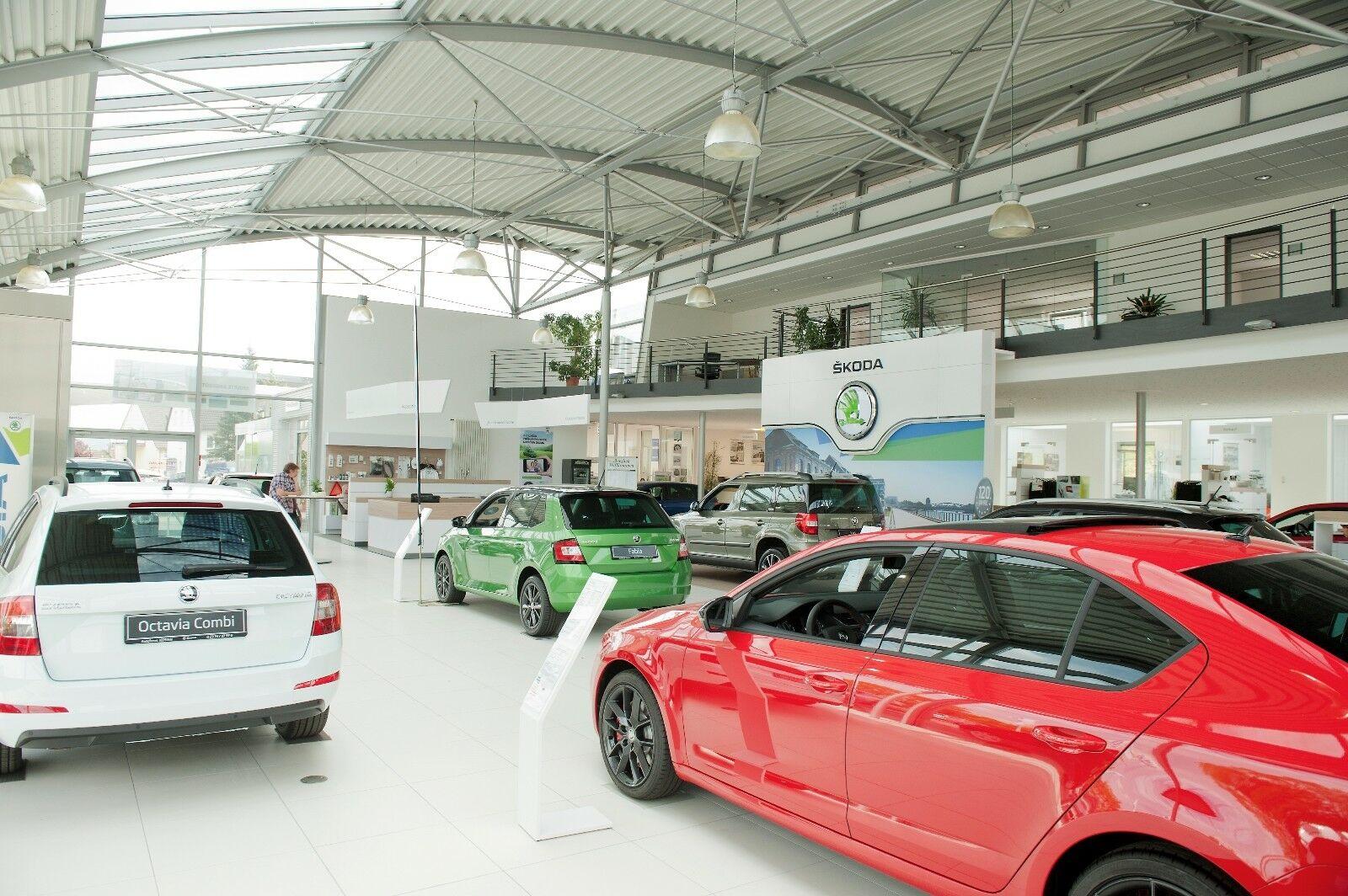 showroom-image-main
