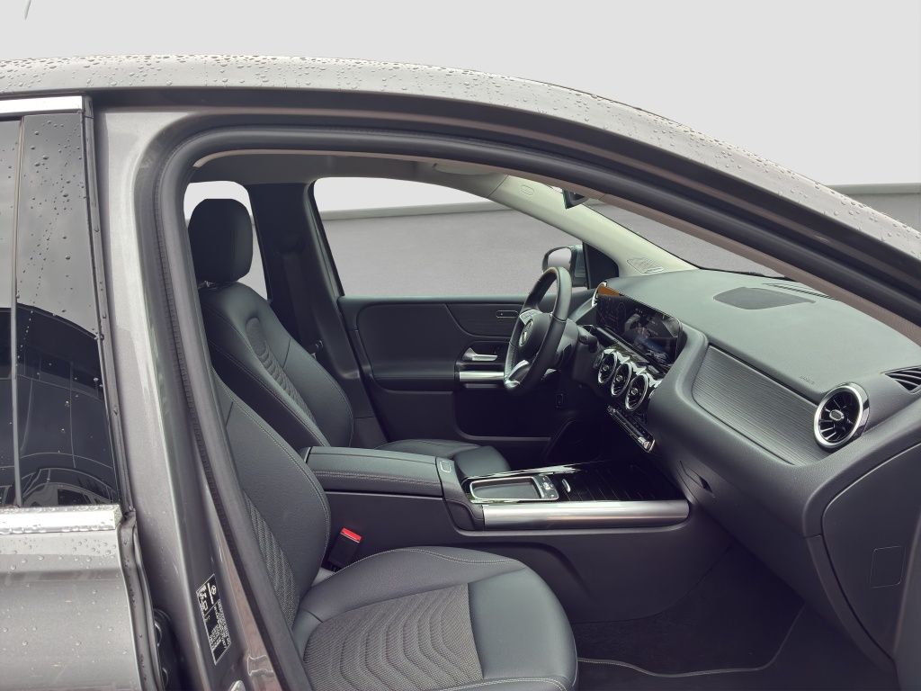 Fahrzeugabbildung Mercedes-Benz B 200 AHZV*LED*RFK*DAB*THERMOTRONIC*LENKRADHZG*