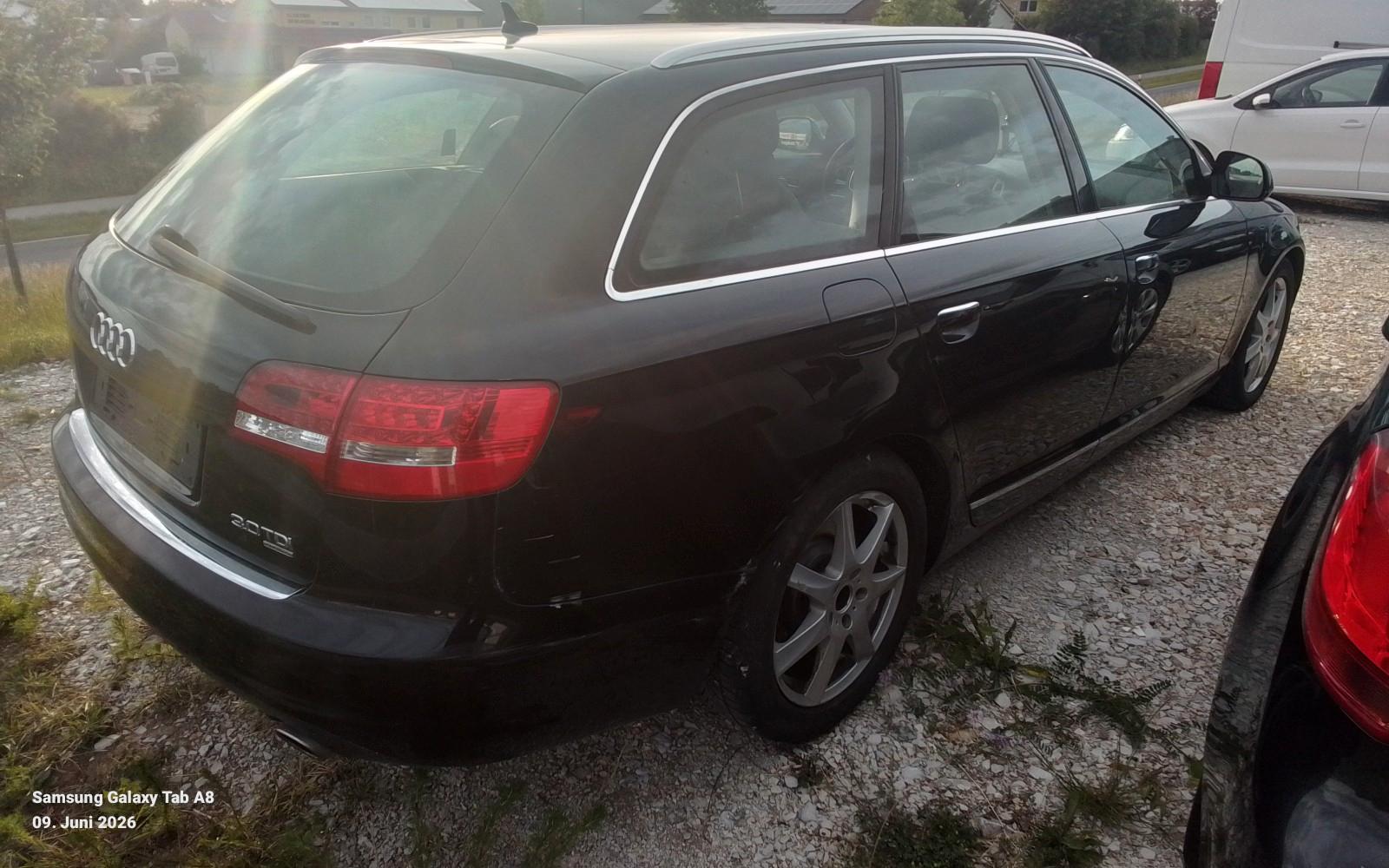 Audi Quattro 2011 — photo 6