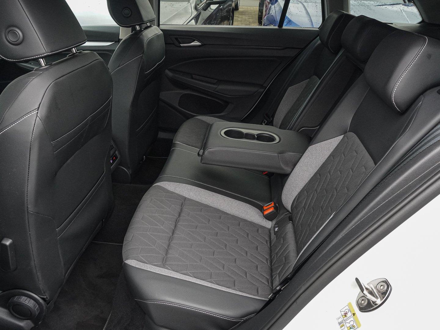 Volkswagen Golf Variant 1.5 eTSI DSG Life Energy NAVI LED, миниатюра 16