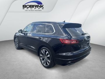 Volkswagen Touareg - 4