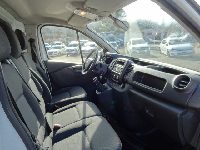 Fahrzeugabbildung Renault Trafic Kasten L2H2 3,0t Hochdach3-Sitzer/Klima/1
