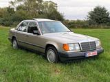 Mercedes-Benz 200 W124 NUR 85Tkm sehr schöner Zustand Aut SD - Mercedes-Benz W124t