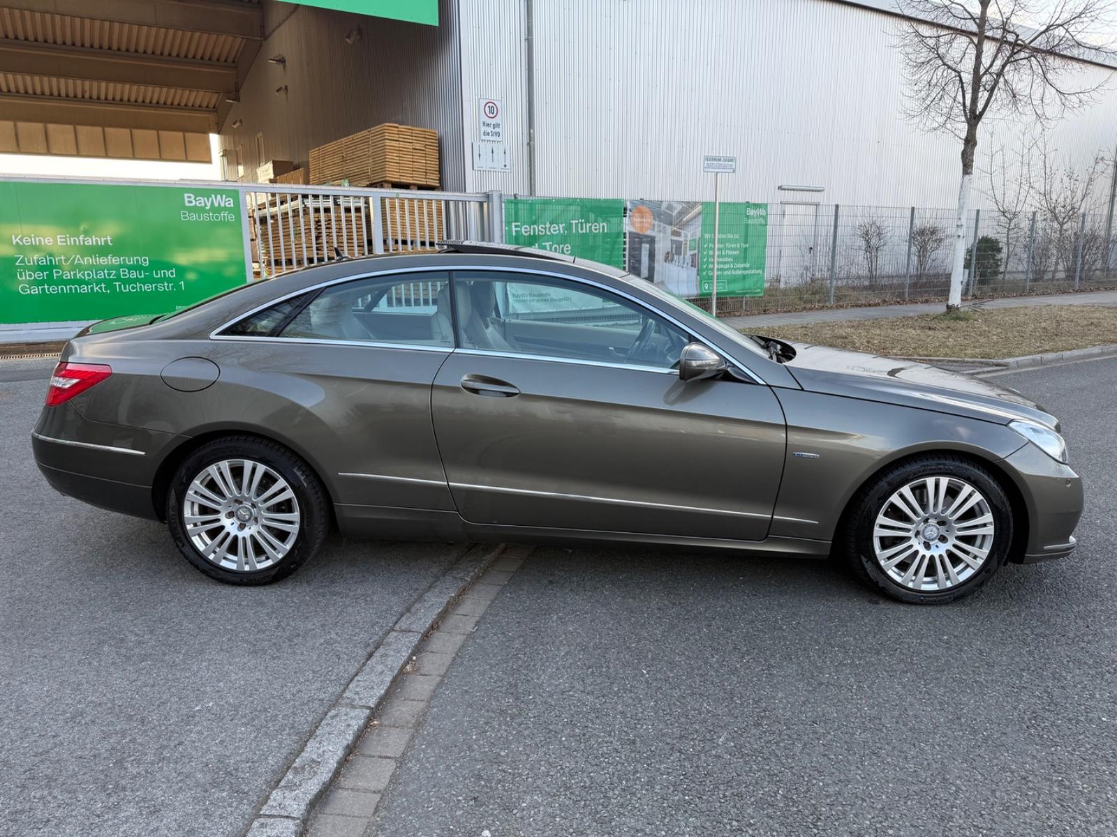 Mercedes-Benz E 350 CDI Coupe HarmanKardon* Xenon* Distronic*
