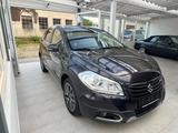 Suzuki SX4 S-Cross Limited 4x4 |AHK|SHZ - Suzuki SX4 Limited mit Benzin-Antrieb