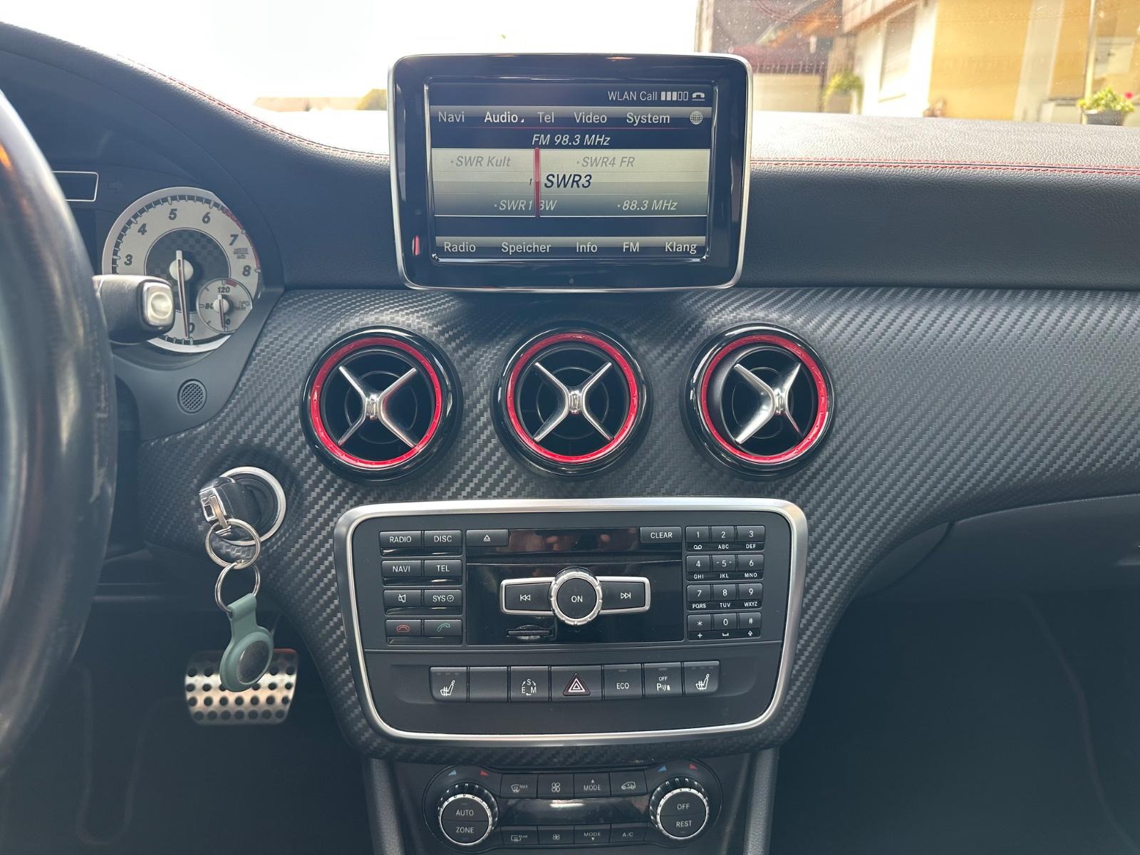 Mercedes-Benz A 250 Sport | Panorama | Service NEU | TÜV NEU