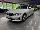 BMW 320i Touring /LASER /MEMORY /LEDER /KAMERA/1HAND - BMW 320: I320