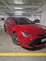 Toyota Corolla 2,0 Hybrid Team Deutsch Touring Spor... - Toyota Corolla Team mit Benzin-Antrieb