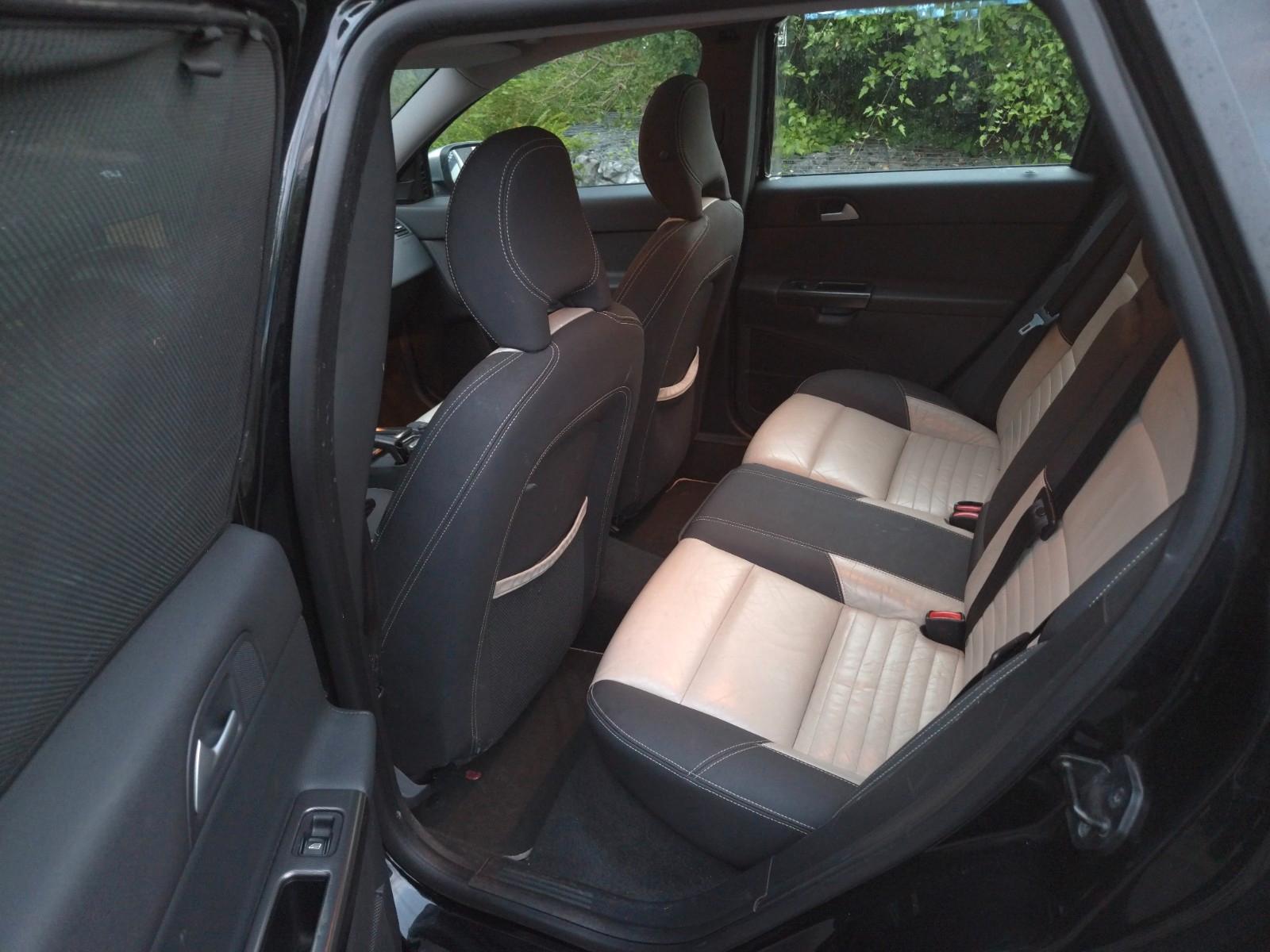 Volvo V50 2008 — photo 18