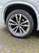 BMW X5 xDrive40d - - BMW X5 in Düsseldorf