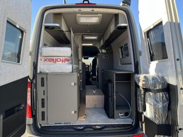 HYMER  ERIBA  HYMERCAR Grand Canyon S 700 4x4 Autarkie Winter Premium