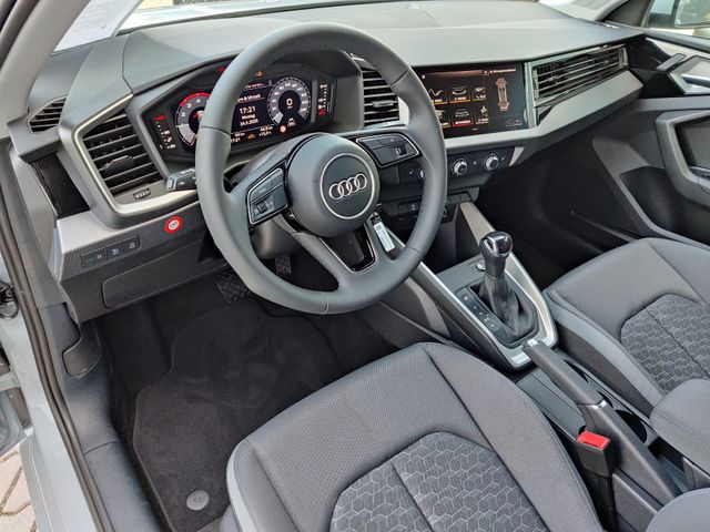 A1 Sportback 25 TFSI S tronic LED/Sportsitze
