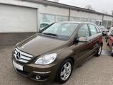 Mercedes-Benz B 160 Automatik*Xenon*Navi*Klima*Leder*SHZ*PDC* - gebrauchte Mercedes-Benz B 160 aus dem Jahr 2009