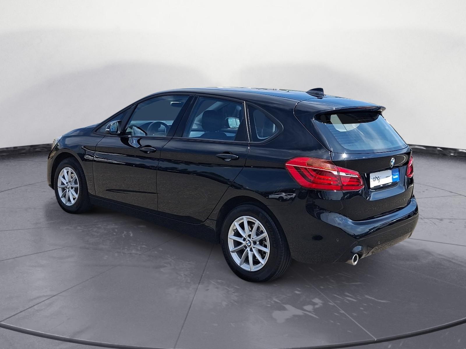 BMW Active 216i Active Tourer Advantage Navigation LED Sitz, миниатюра 3