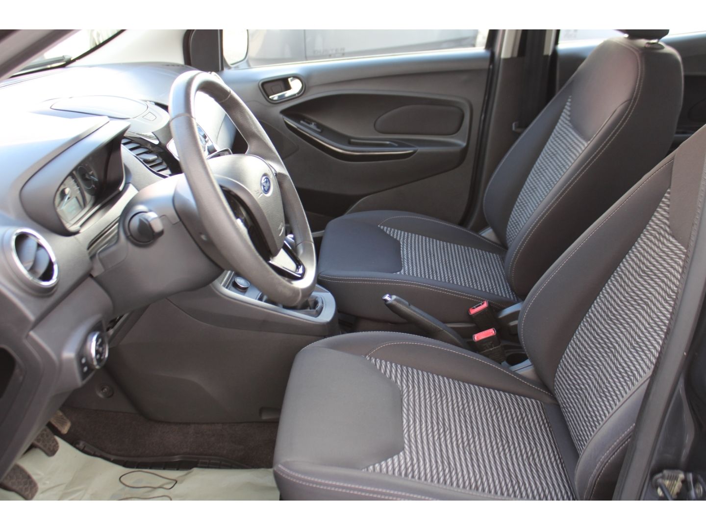 Fahrzeugabbildung Ford Ka + Cool&Connect 1.2Ti-VCT Klima WiPa Bluetooth