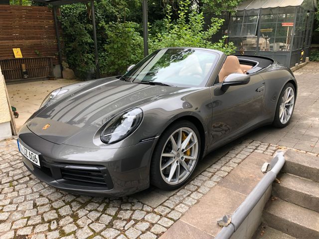 PORSCHE 992 Carrera 4 Cabriolet Carrera