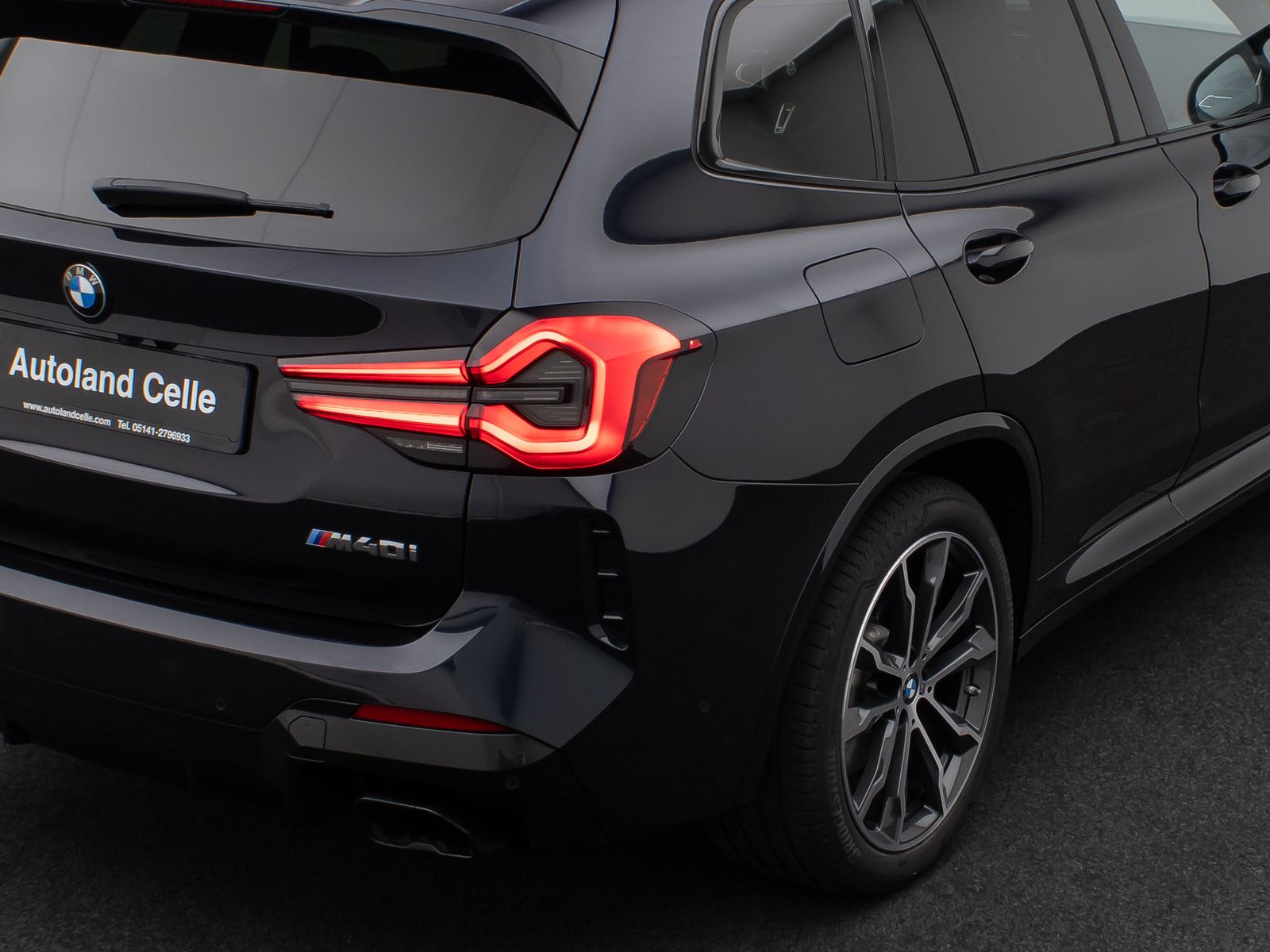 Fahrzeugabbildung BMW X3 M40i Panorama Laser 360°HUD DAB H/K Komfort