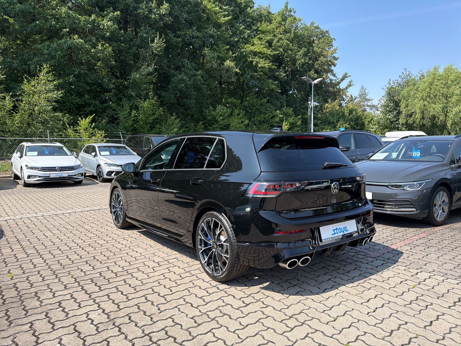 Golf R 4M PANO Navi Black St. Harman Kardon