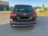 Volkswagen Tiguan Highline  | 4Motion | LED | ACC | TÜV NEU - VW Tiguan Gebrauchtwagen in Braunschweig
