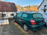 Nissan almera - gebrauchte Nissan Almera aus dem Jahr 2001
