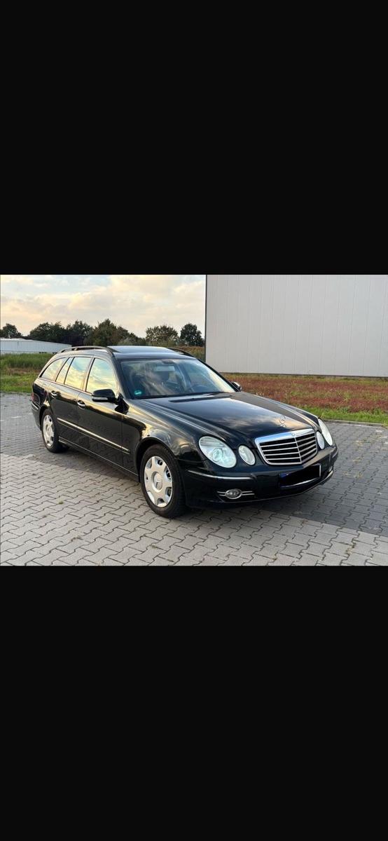 Mercedes-Benz E 220