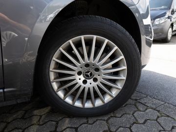 Mercedes V 250 - 6