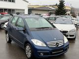 Mercedes-Benz A 170 A A 170*NEU*TÜV*AUTOMATIK*gepflegt* - Mercedes-Benz A 170: Automatik