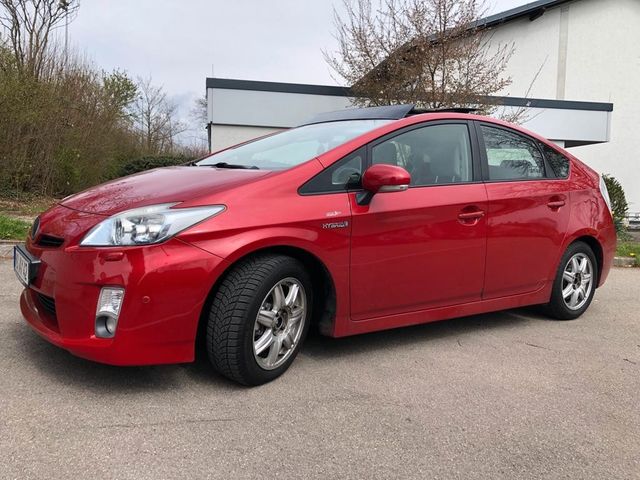 Toyota Prius 1.8-l-VVT-i Executive Vollausstat