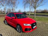 Audi RSQ3 2.5 TFSI Pano Raute MMI Plus 20 Zoll Bose  - scheckheftgepflegte Audi RSQ3