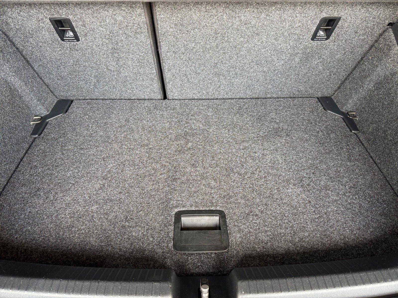 Fahrzeugabbildung Volkswagen Polo VI Comfortline 1.0TSI