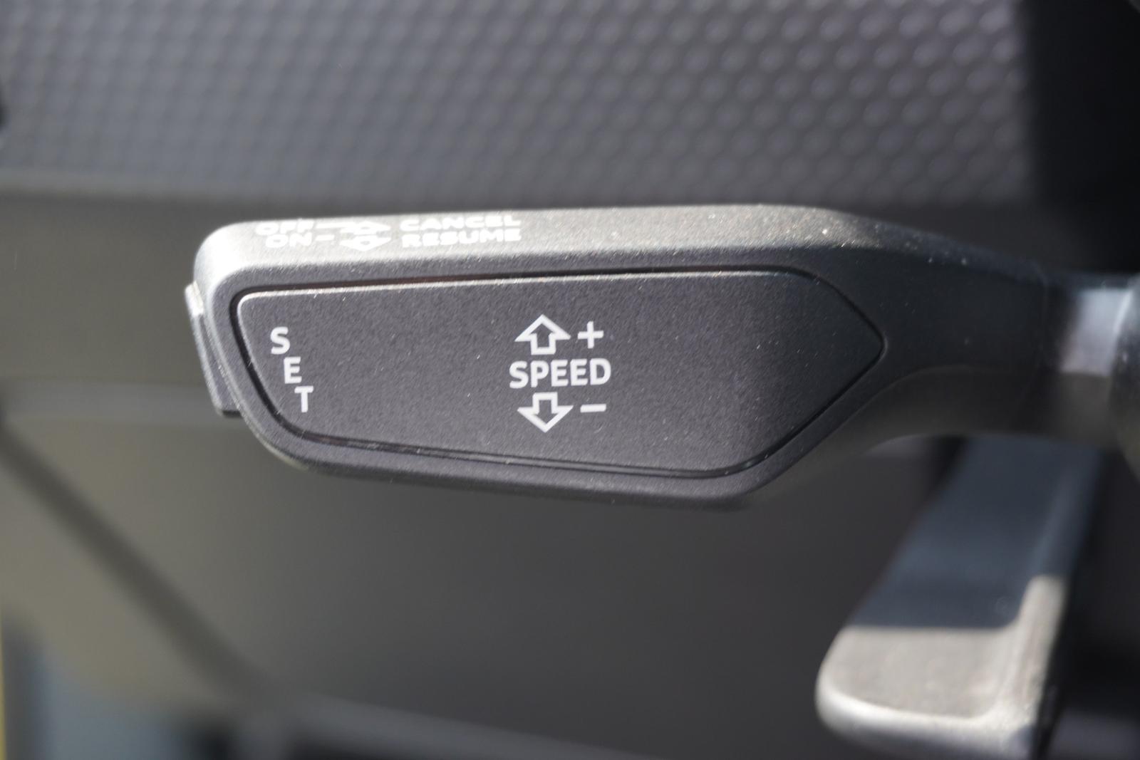 Audi A1 SB 30 1.0 TFSI S-Line LED Keyless Bluetooth